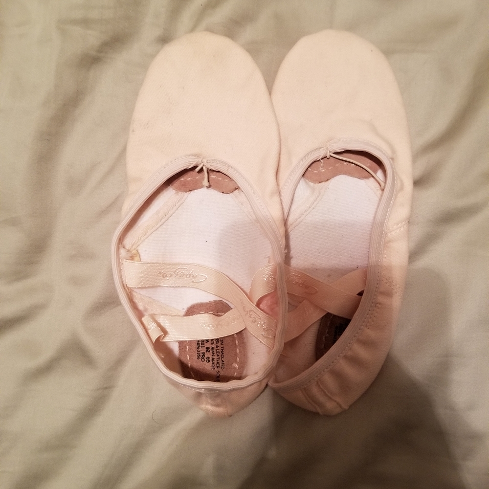 Ballet shoes